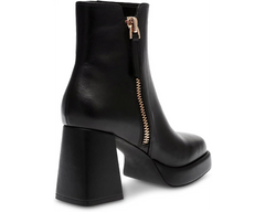 STEVE MADDEN Leather ADRYANA BlockHeel Bootie